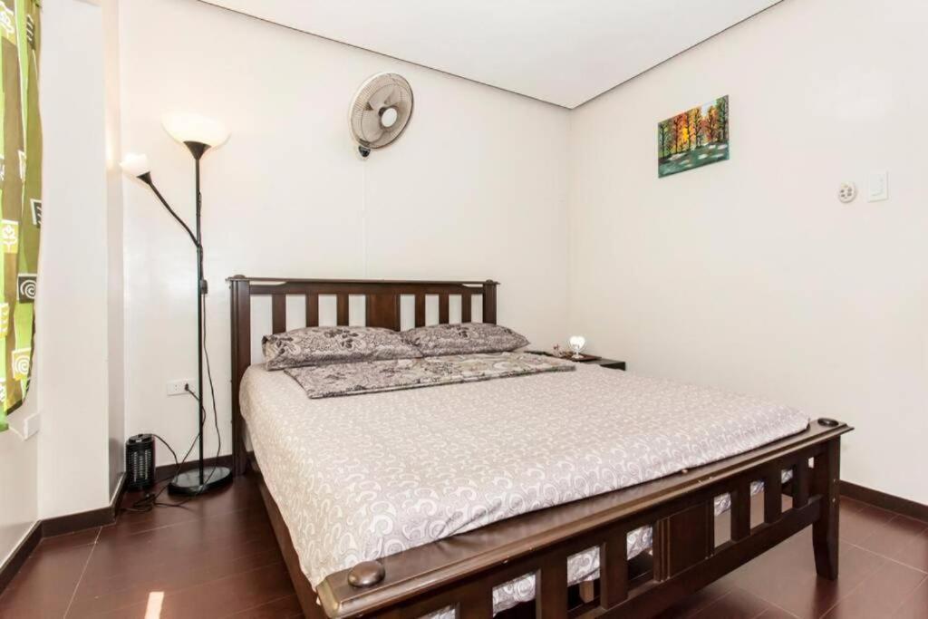 Buder Townhouse Lias Marilao Bulacan Philippines Exterior photo